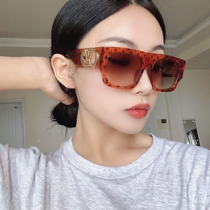 Louis Vuitton Sunglasses Top Quality LVS00079